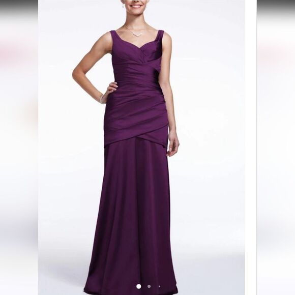 David's Bridal Deep Purple Satin V Neck Ruched Sleeveless Gown sz 10 - Picture 1 of 13